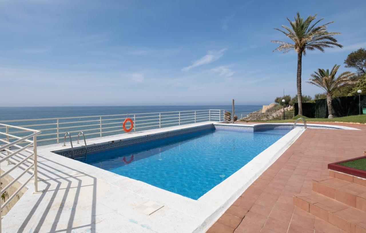 Mar Y Brisa Apartment Салоу Екстериор снимка