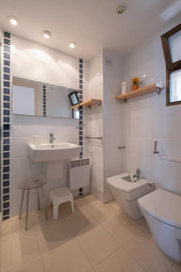 Mar Y Brisa Apartment Салоу Екстериор снимка